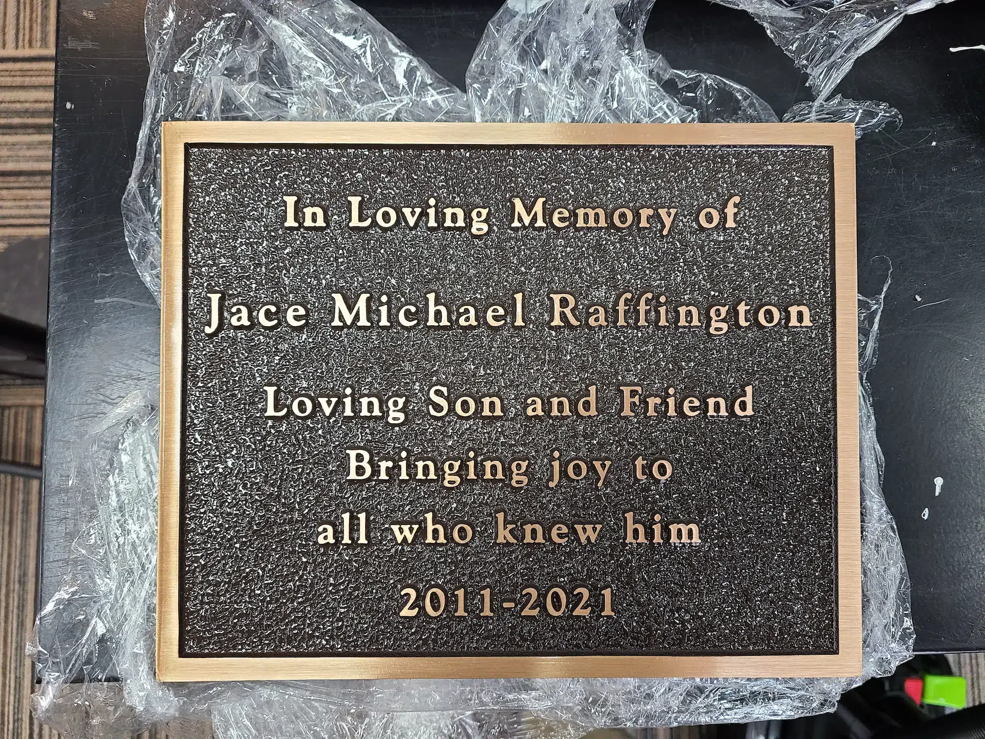 Bronze Tomb Plaque hand-carved by Tomb Plaque Shop in NJ — image 7